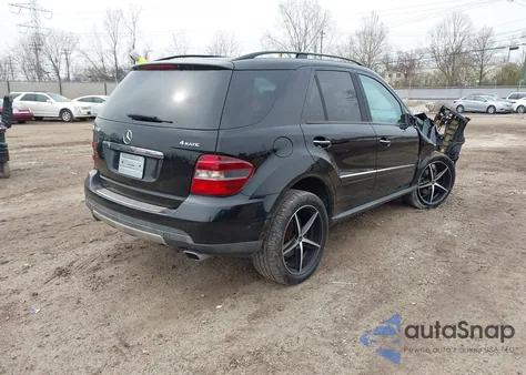 2008 Mercedes-Benz Ml 350 4Matic z USA, uszkodzony, nr VIN 4JGBB86E38A338031